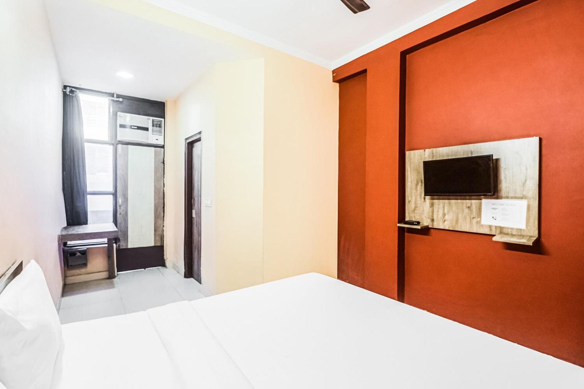 OYO 62899 Avni Residency Gurgaon Exterior foto