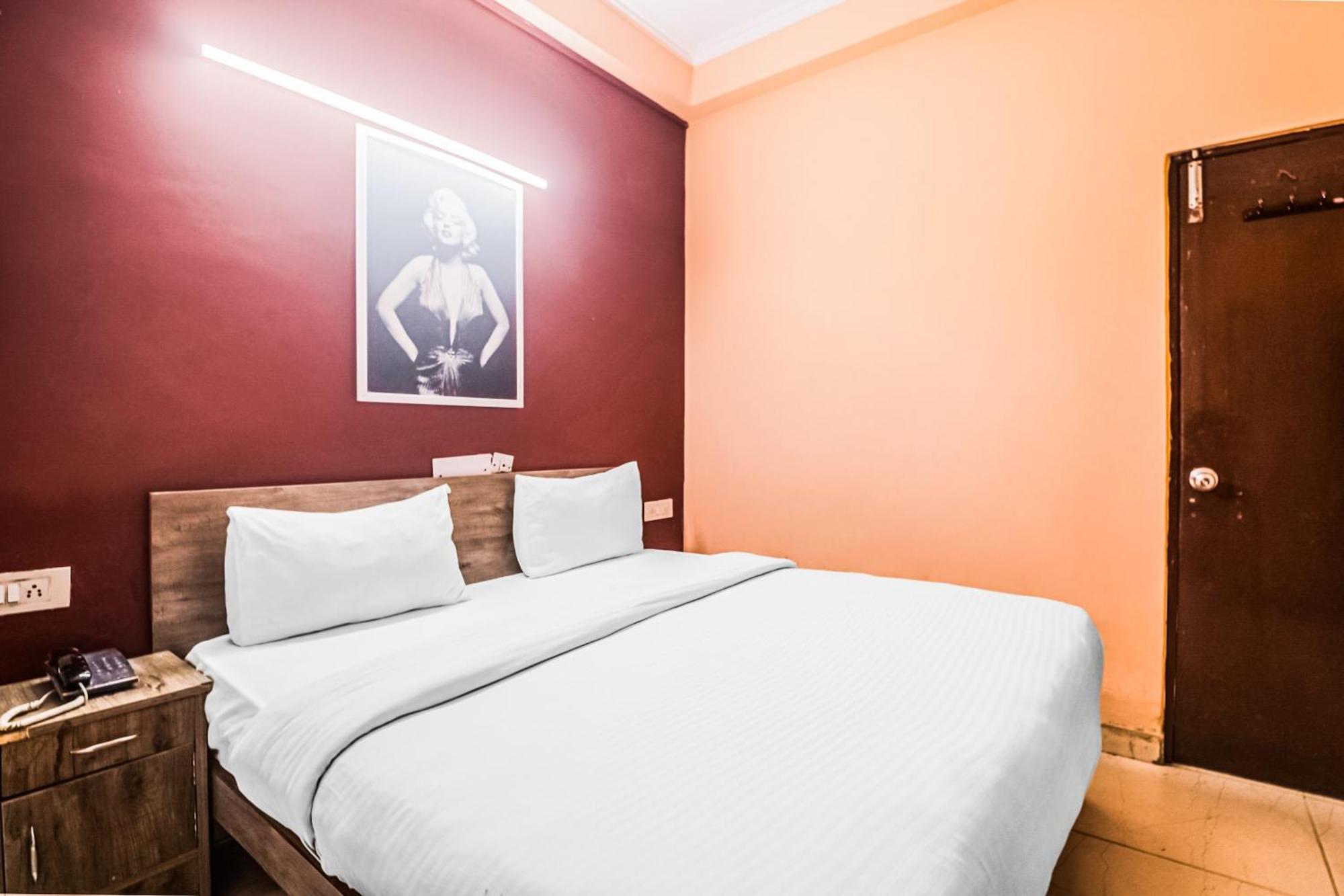 OYO 62899 Avni Residency Gurgaon Exterior foto