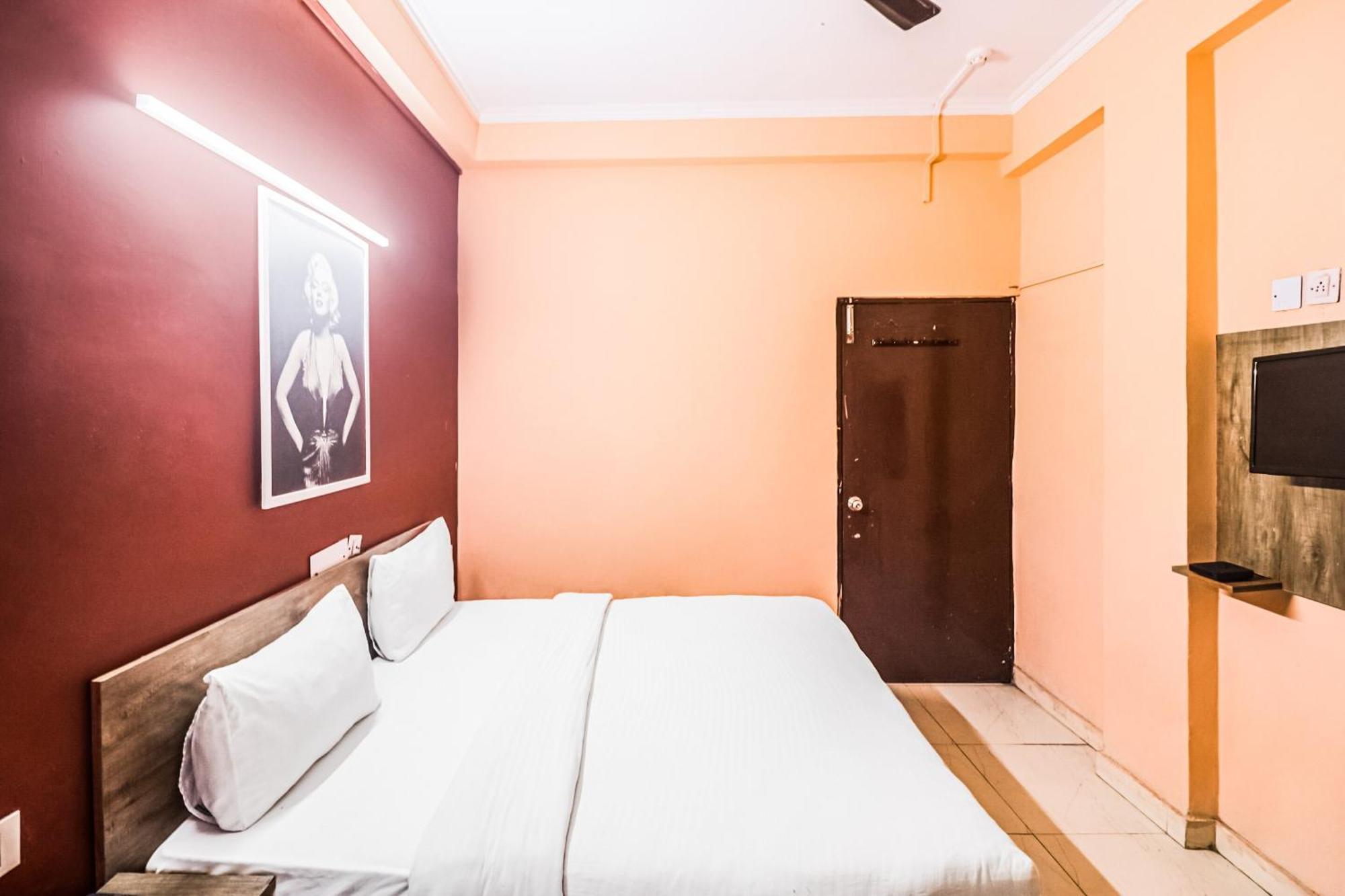 OYO 62899 Avni Residency Gurgaon Exterior foto